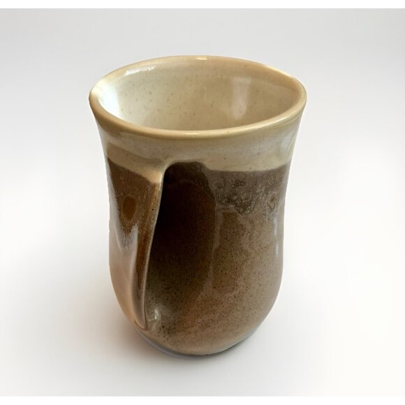 Stoneware Hand Warming Mug 14 oz Desert Sand Clay In Motion Neher 2022 Left Hand - Picture 3 of 16